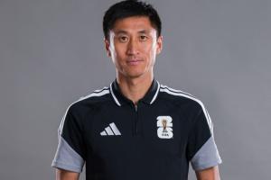 亚足联8名主裁:马宁等三人首轮无任务,三人主哨,两人任四官