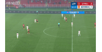 铁人3-1领先铜梁龙，热菲尼奥连进两球并空翻庆祝，潘喜明助一臂之力