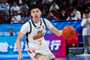 段睿骐将与辽宁男篮签订4年B类合同