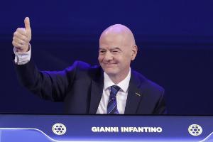 英国媒体：摩洛哥打造最大足球场，与西班牙竞逐世界杯决赛承办权
