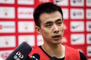 赵继伟上半场仅1次出手,命中1球,贡献2分2板2助