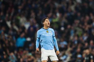 记者：米兰欲询斯通斯薪资条件，因要价过高国米已放弃引进