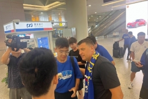 这一战将改变格局？申花新帅人选浮现，米洛耶维奇能否力挽狂澜？