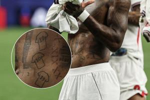 今夏重返红魔阵营!ESPN曝光:拉什福德将三件曼联球衣号码纹于腹部