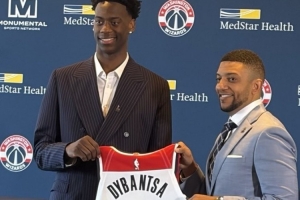 奇才官方声明：状元迪班萨将改穿4号球衣开启NBA征程