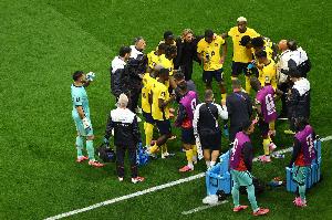 墨西哥对阵厄瓜多尔比赛正常补水,FIFA官方声明已取消“不补水”字样