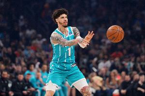 薪资专家指出：黄蜂队通过交易获得4077万交易特例，创NBA历史新高