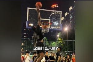 狂飙！陈泽文空接炸裂，杰伦·格林单臂砸扣，太阳客场强势逆袭
