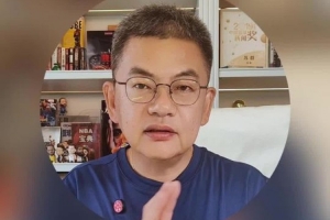 苏群称：新帅人选与杨瀚森无关，他需专注于提高三分球能力