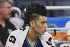 林书豪坦言:发型虽丑,洗剪吹是为了学会承受批评与嘲笑