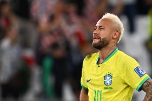 ESPN报道：内马尔虽坐替补席未对战摩洛哥，已圆满完成康复训练
