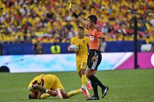 天津媒体：马宁执法获FIFA认可，多数业内人士评价其控场稳健
