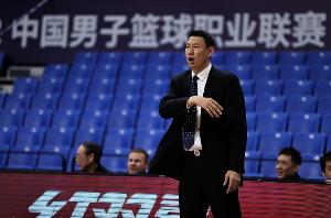 李楠将接任许利民,成为北京队新主教练