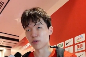 杨瀚森调侃:焦泊乔倚老卖老,以最佳状态备战比赛