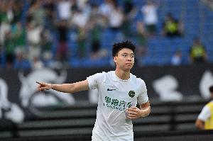 价值180万欧元！西班牙博主称格拉纳达仍想签下王钰栋，但球员更倾向加盟德乙