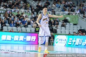 朱俊龙有望留队，广厦面临挑战，仍盼保住部分核心球员