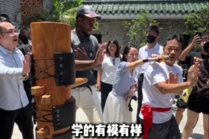 三分如泉涌！杰伦·格林野场狂飙，三项纪录再刷新