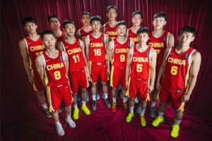 媒体人：国青下半场攻防全面压制对手，92分创世青赛最高分纪录