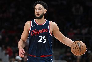 底薪勇士对决高价巨头！本西与NBA球队角力，强强对话实力较量