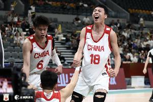 陈昱休今日球权过多 自主进攻信心欠佳 错失良机