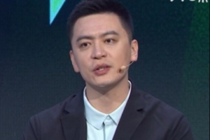杨鸣谈执教团队感悟:资深教练助新手成长,重视核心稳定保持更衣室和谐