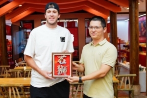 战报：NBA球星体验非遗文化