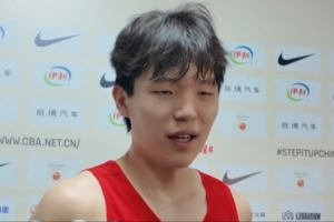 杨瀚森:今晚全力拼搏,场上默契训练成果显现
