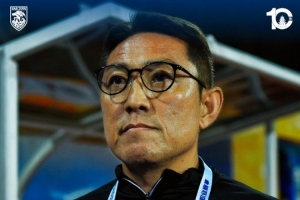 全网热议！金大仪道歉：高温下的平局让球迷心碎