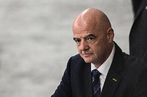 争议再起：欧足联高官因凡蒂诺涉嫌私情升职，补偿金风波引足坛热议