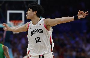 需提升防守！中国男篮第二节输给日本男篮9分，比分为19-28