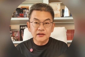 苏群谈字母哥与雄鹿关系：雄鹿对字母哥有恩，字母哥亦全力以赴回馈球队