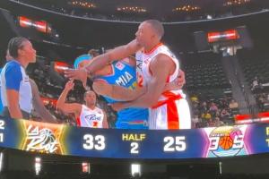 BIG3转战UFC!霍华德卷入争执 比斯利与芬森遭驱逐 比赛被迫暂停