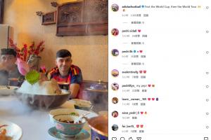 佩德里社交媒体分享中国之旅Vlog：游长城，品美食，赏武术表演