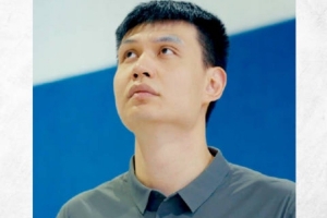 全网热议！许钟豪回归宁波富邦，球迷炸裂：这就是我们的青春回忆！